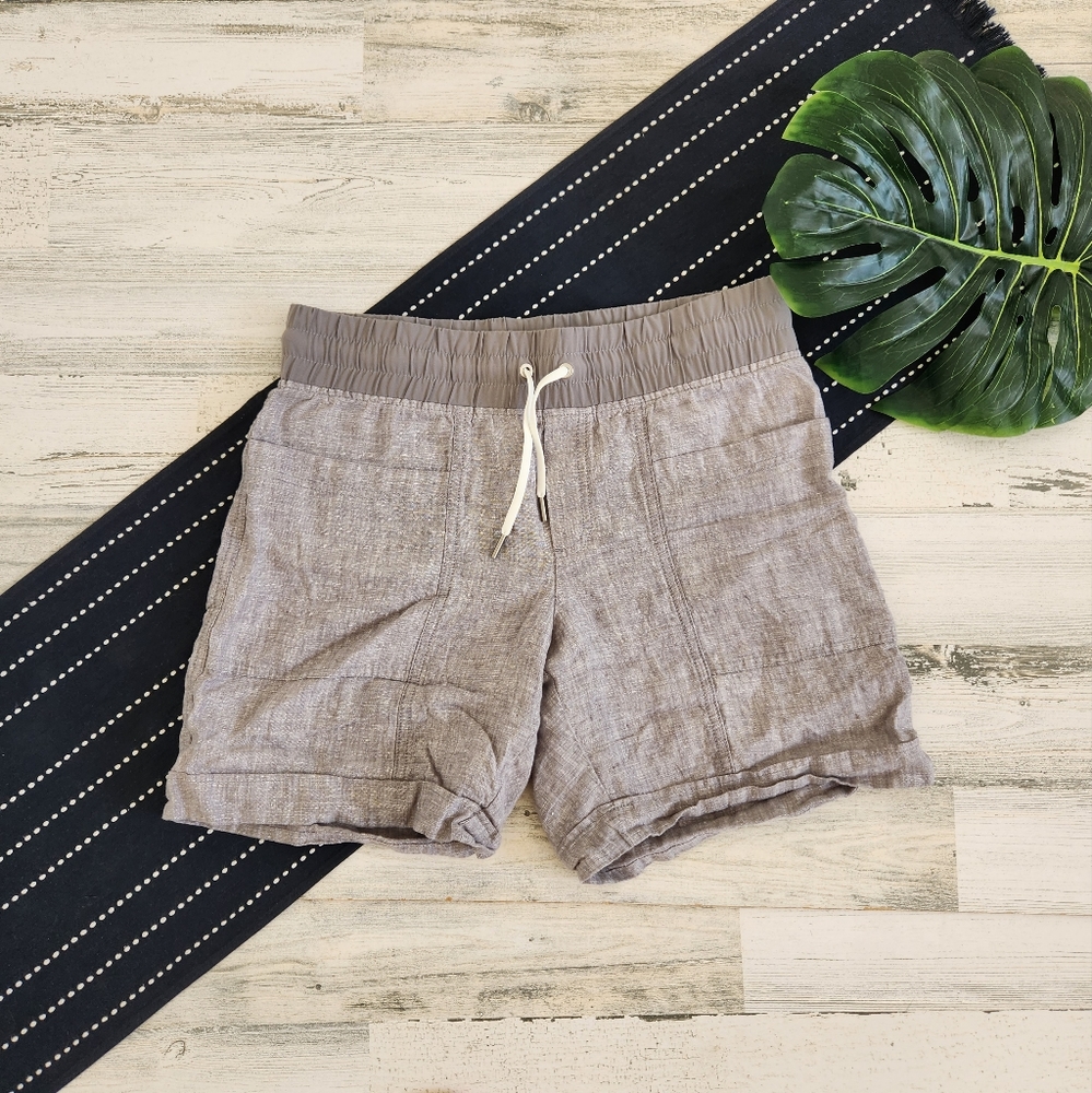 Athleta Women's Tan Shorts